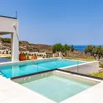 By * Rethymno (Crete)